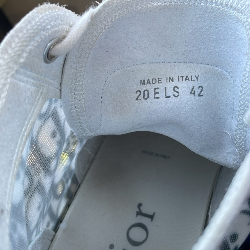 Dior White and Blue High-Top Sneakers with Monogram Pattern - Picture 2 of 10